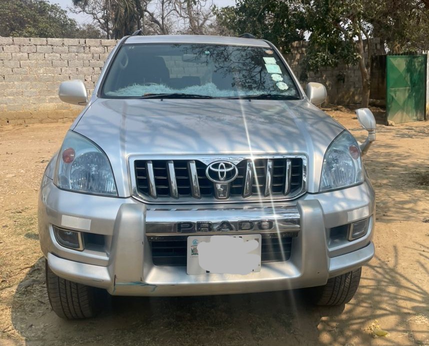 Toyota Land Cruiser Prado (120 Series) BAH7054ZM